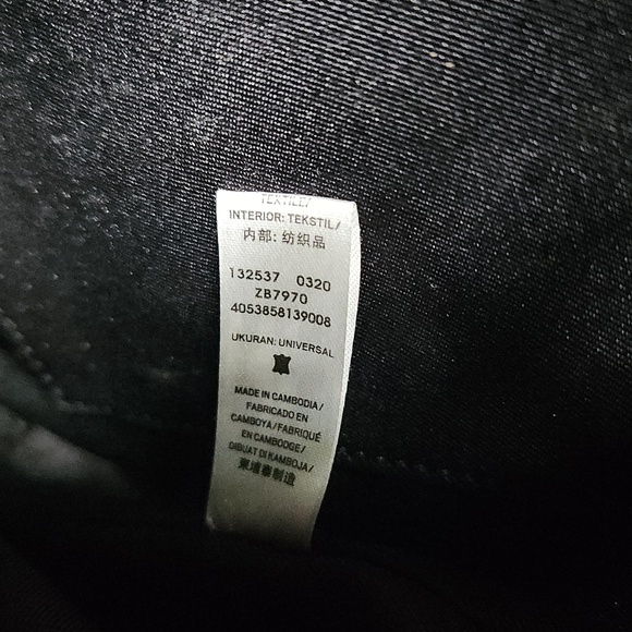 •Fossil Crossbody - Picture 11 of 16